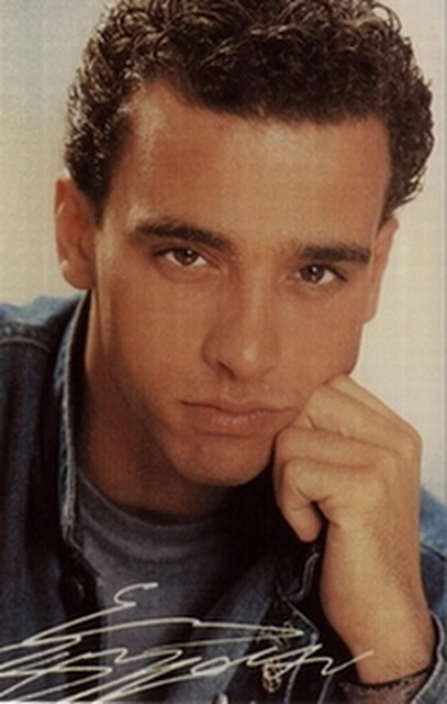 photo eros-ramazzotti-1988-01.jpg