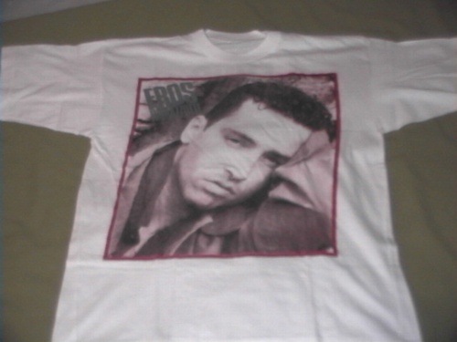 photo 300_tshirt-inognisenso.jpg