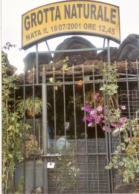 photo grottanaturale.jpg
