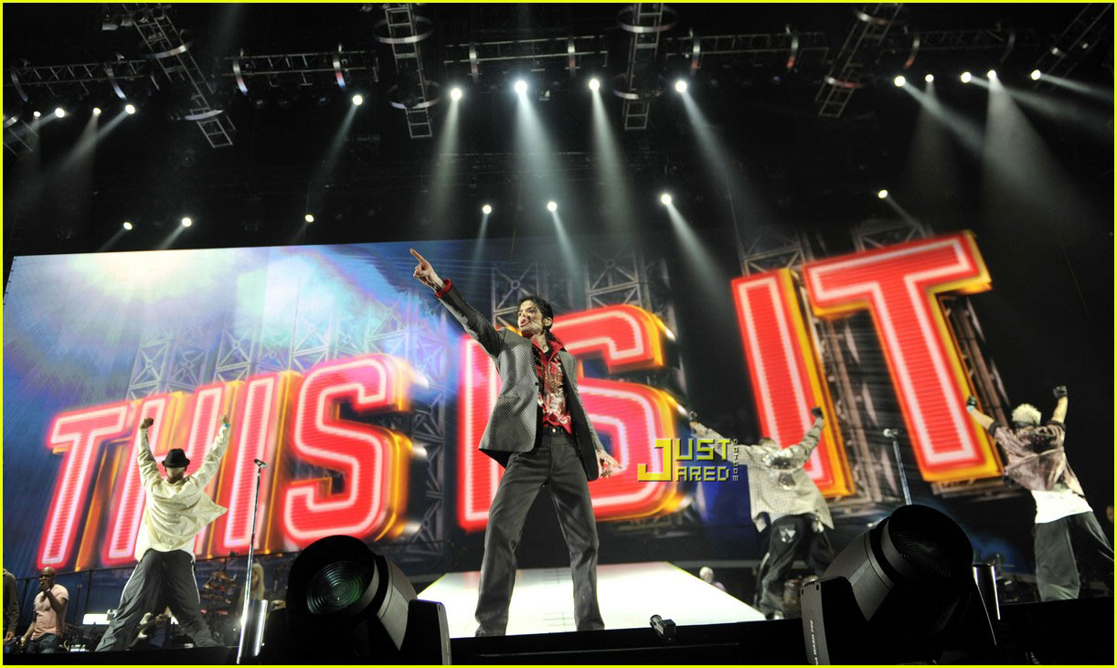 photo michaeljacksonfinalrehe.jpg