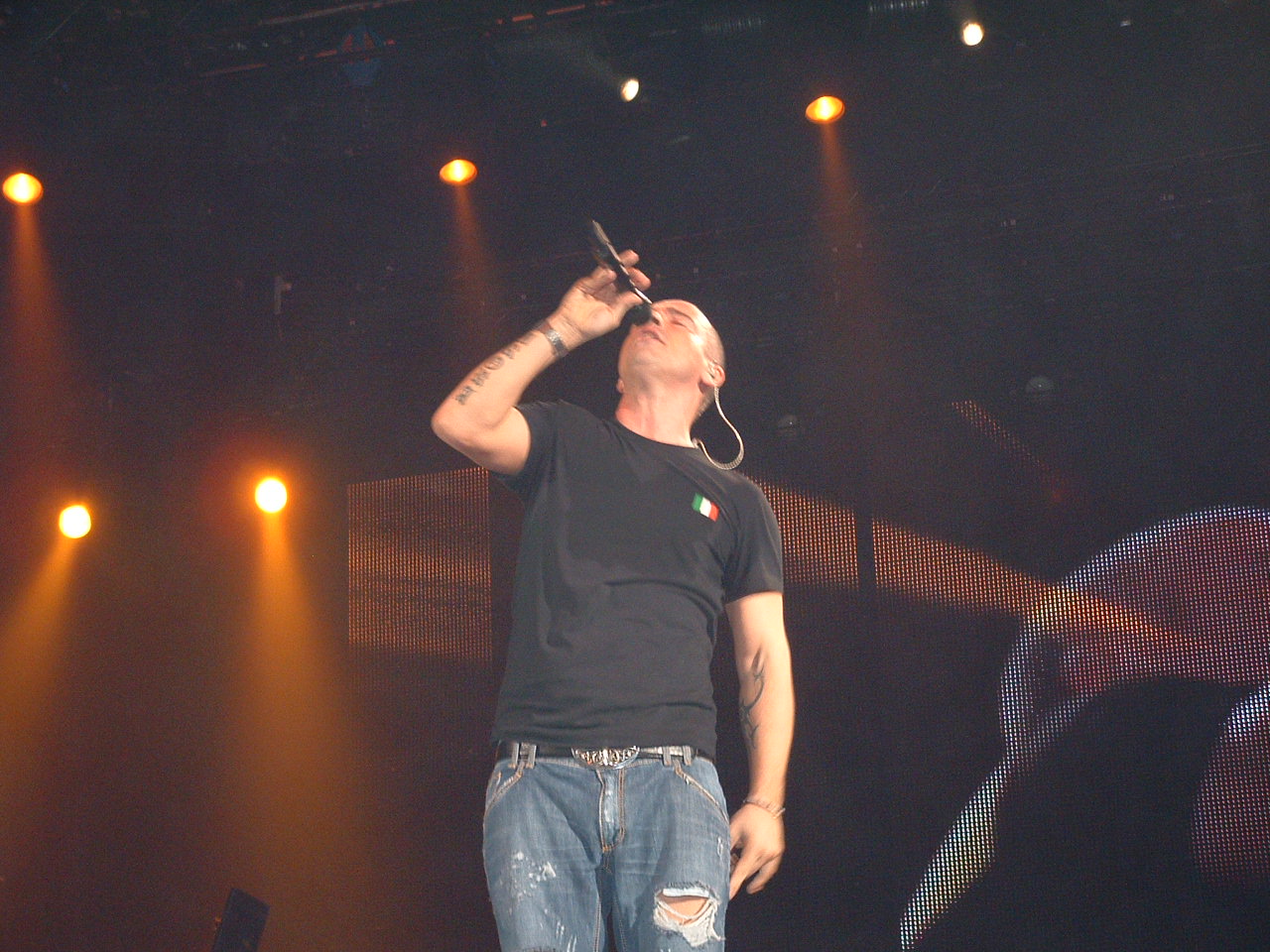 photo EROS-LIVORNO-30.05.06-(106).jpg