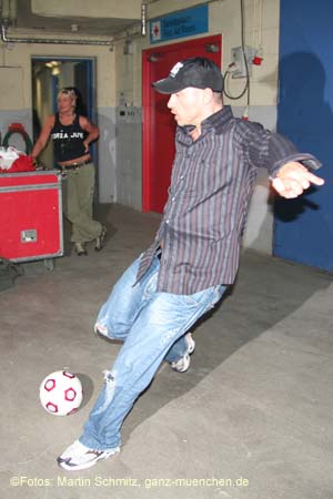 photo 060506eros_ramazotti43.jpg