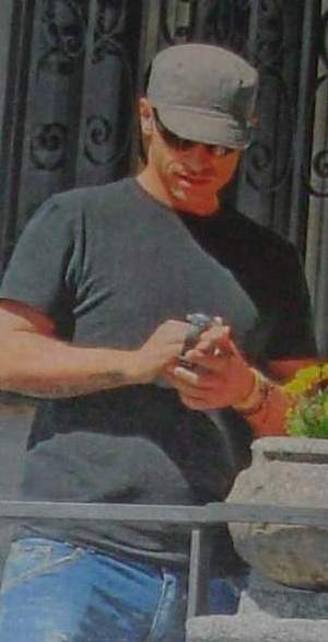photo eros200.jpg