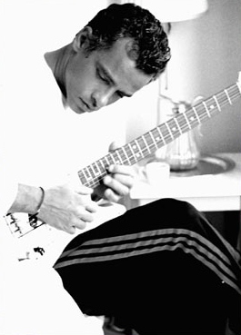 photo Eros03.jpg