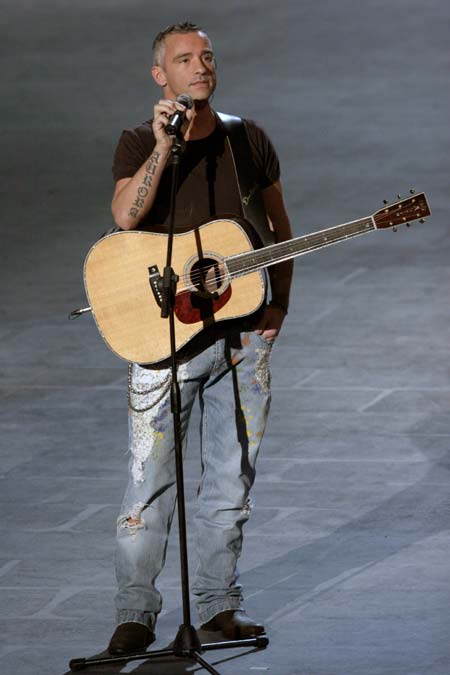 photo chitarra_large_V0.jpg