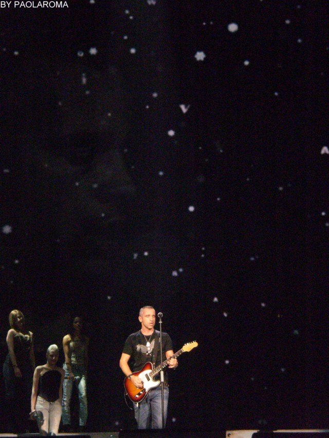 photo pb210102-2.jpg