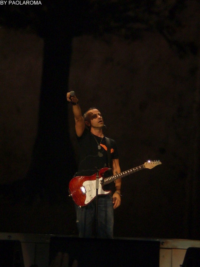 photo pb210156-2.jpg