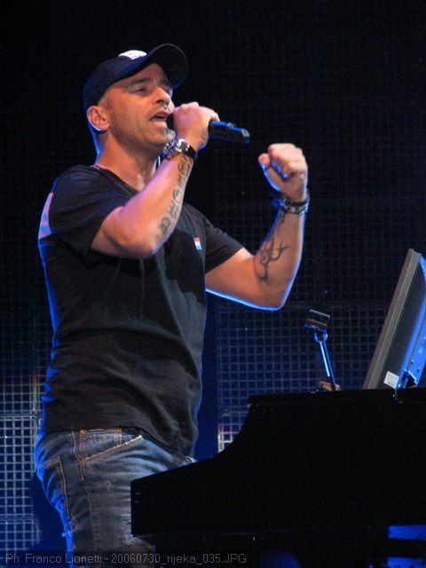 photo eros38.jpg